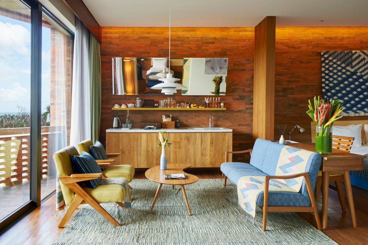 Potato Head Suites&Studios Seminyak Exterior foto A living room at the Standard East Village