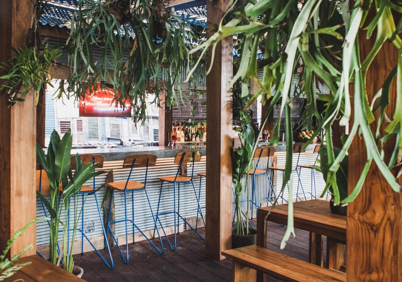 Potato Head Suites&Studios Seminyak Exterior foto The interior of the restaurant